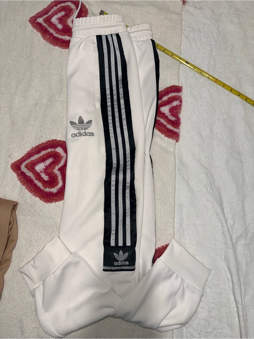 Men’s Adidas White Chile Inspired Joggers And Hoodie Bundle - Picture 14 of 16
